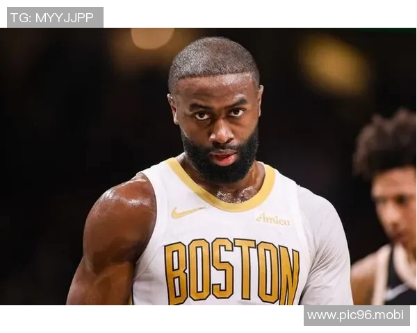 杰伦·布朗:我们希望武切维奇更有侵略性,希望他能主动出手